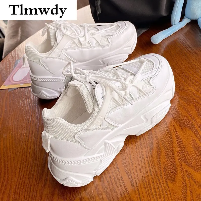 

2021 Women's Vulcanized Shoes Fashion Spring New Comfortable Platform Sneakers Round Head Lace Up Solid Color Women Casual Shoes