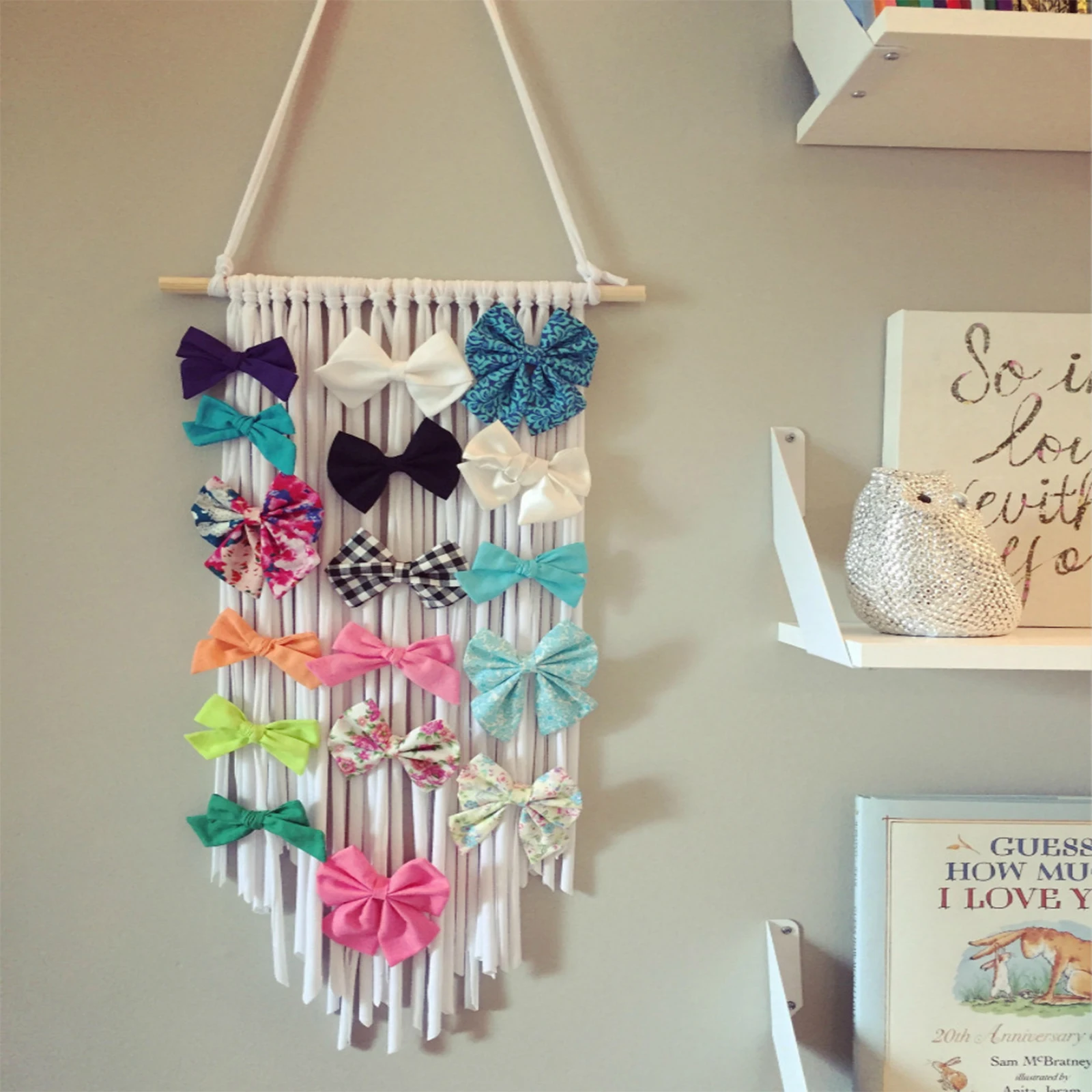 

Hair Clip Holder with Wood Frame Bow Organizer Storage Display Children Room Wall Hanging Decoration