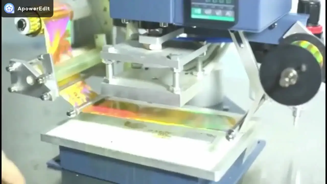 

Hot Gold Foil Printing Embossing Jewelry Box Logo Stamping Machine