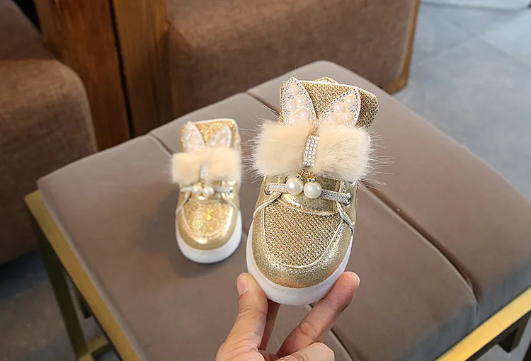 Size 21-30 Children's Led Sneakers Girls Glowing Kids Shoes for Girls Luminous Girls Sneakers Baby Kid Shoes with Backlight Sole