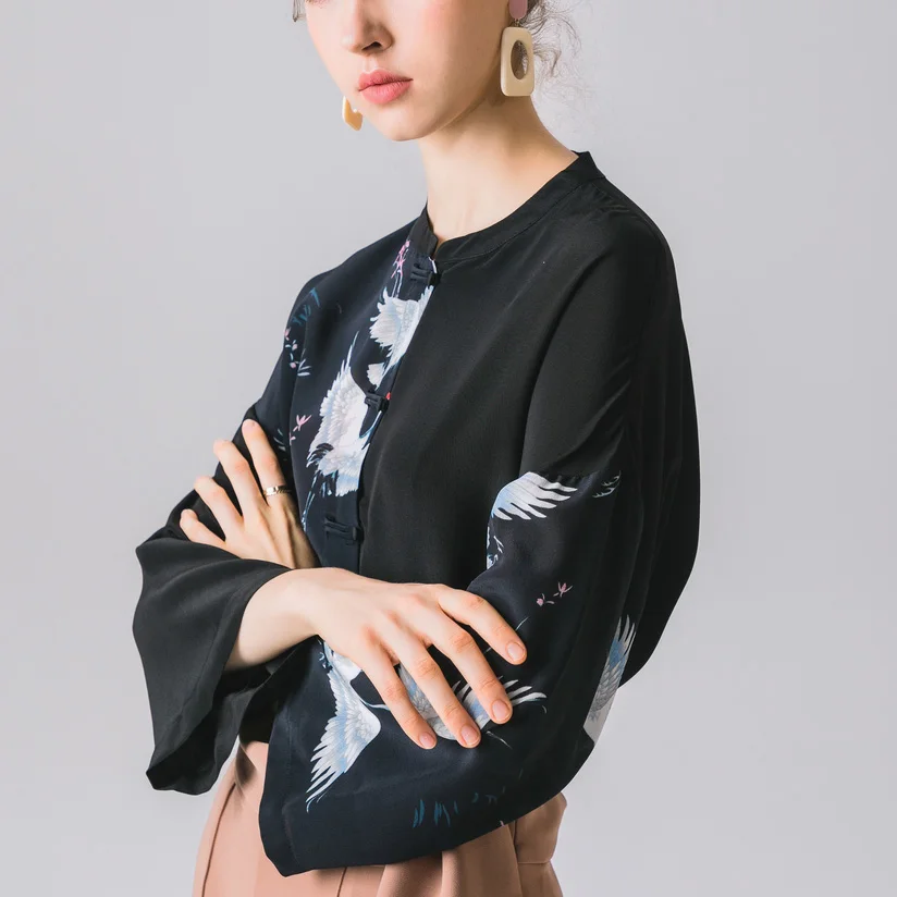 Женская шелковая блузка из 100% натурального шелка черная винтажная с принтом