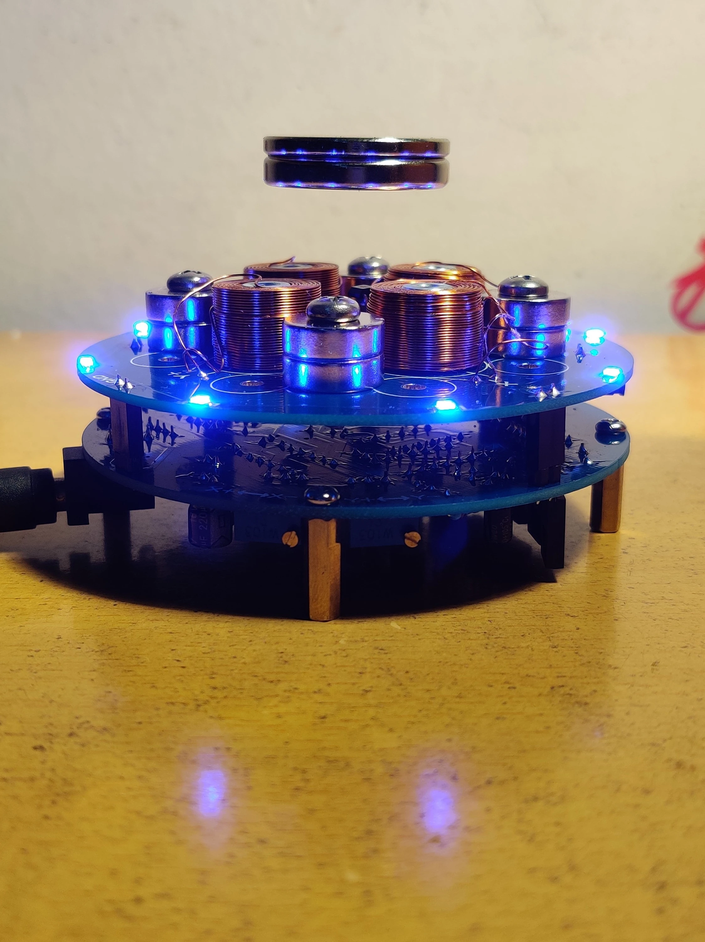 Цифровой ветротурбина была разработана 5V питания тяжелая нагрузка магнитной