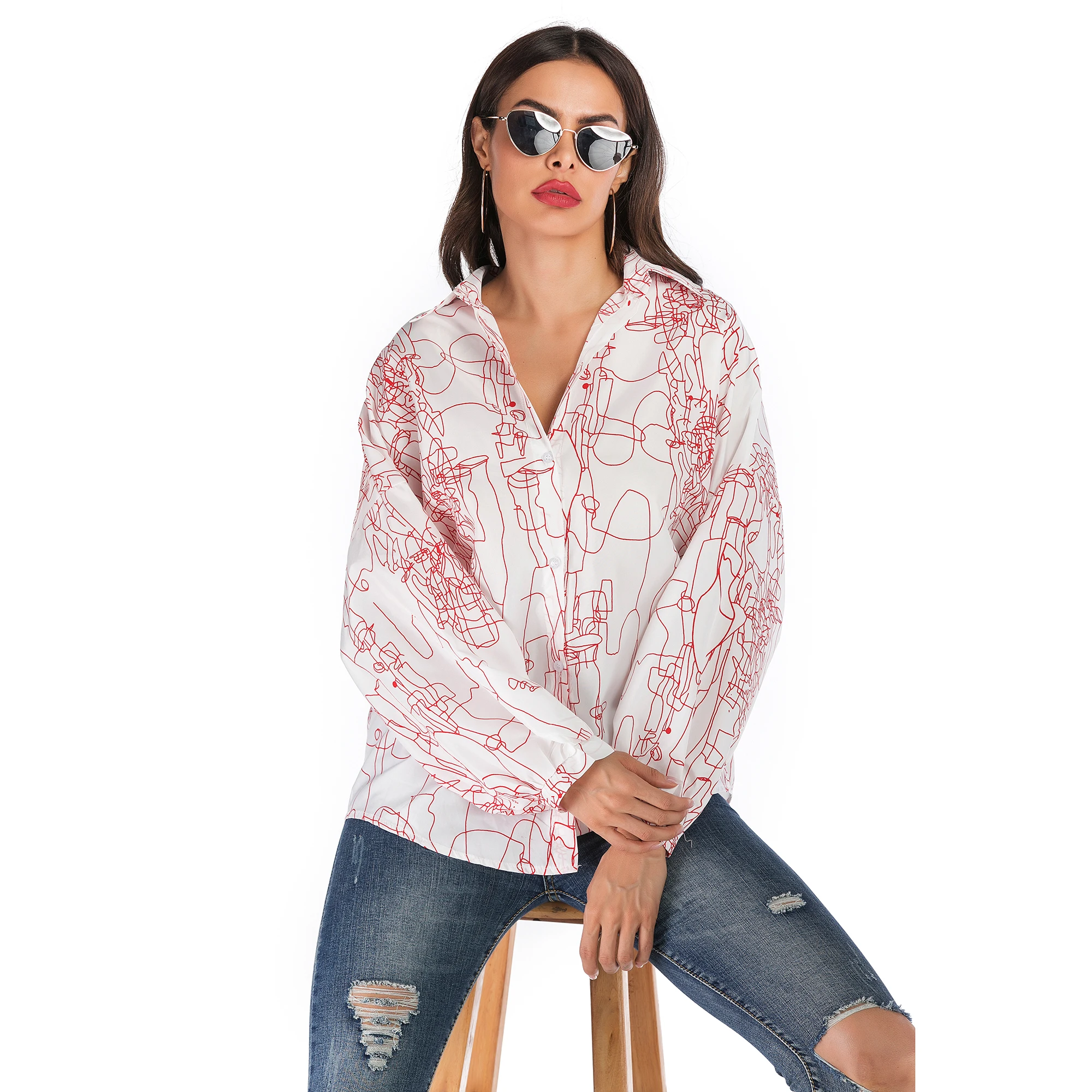 

Women's fashion button shirt