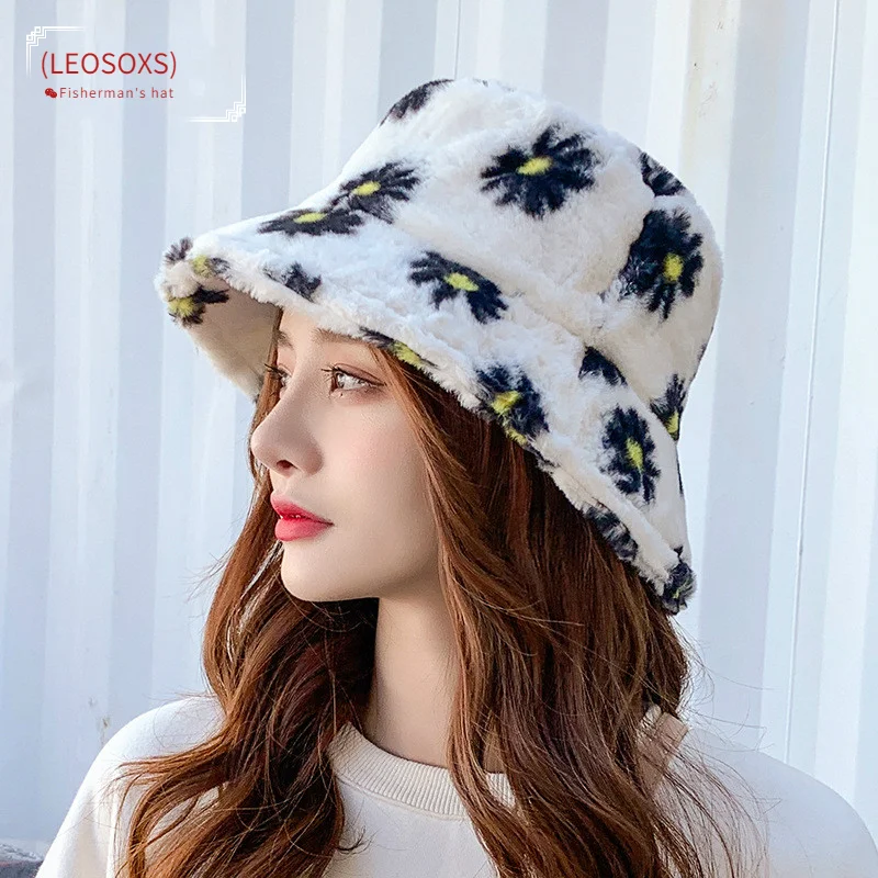 

Japanes New Winter Daisy Faux Fur Bucket Hat for Women Thick Warm Hat Lady Outdoor Travel Panama Girls Soft Velvet Fisherman Hat
