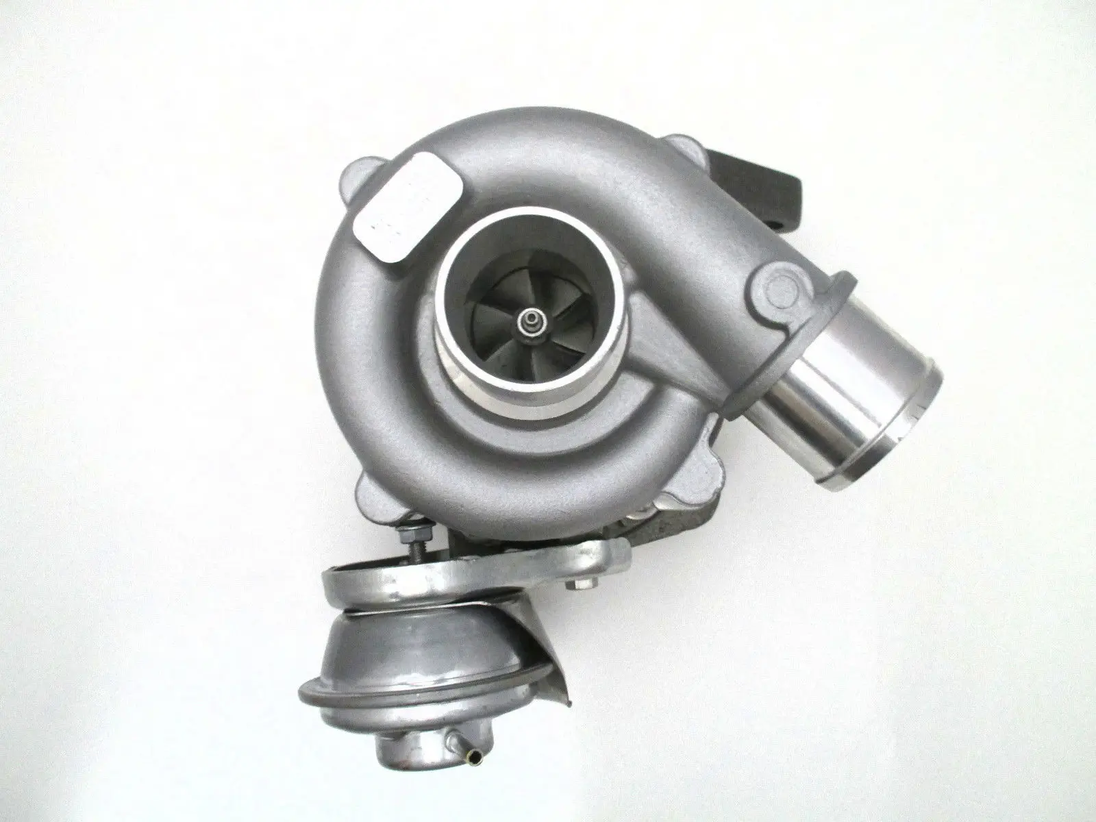 

Новый турбокомпрессор GT1749V для Toyota Picnic TD 115 HP 1CD-FTV 721164-0013 721164-3 801891 721164 17201-27030 17201-27030F