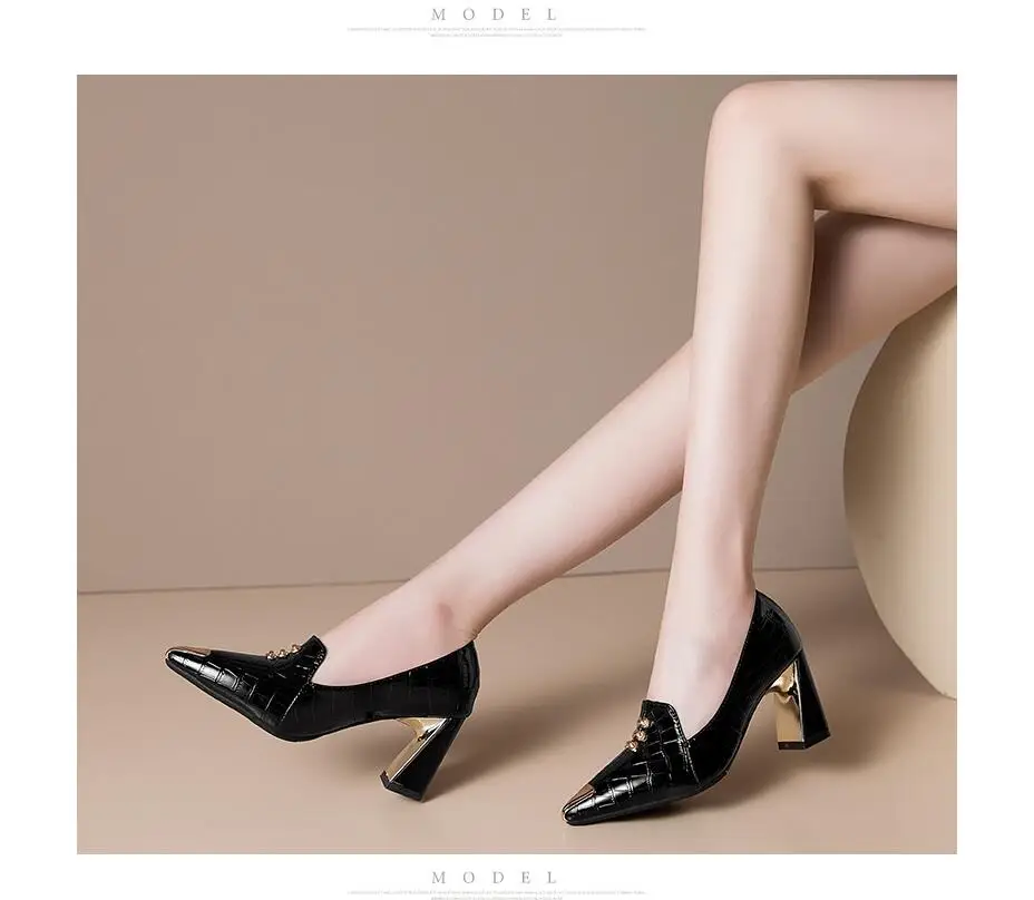 2021 spring and autumn new thick with high-heeled patent leather shallow mouth women's shoes bright metal pointed shallow mouth