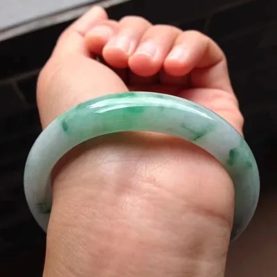 

Zheru Jewelry Natural Burmese Jadeite Light Green Flower 54-64mm Bracelet Elegant Princess Jewelry Best Gift for Mother and Girl