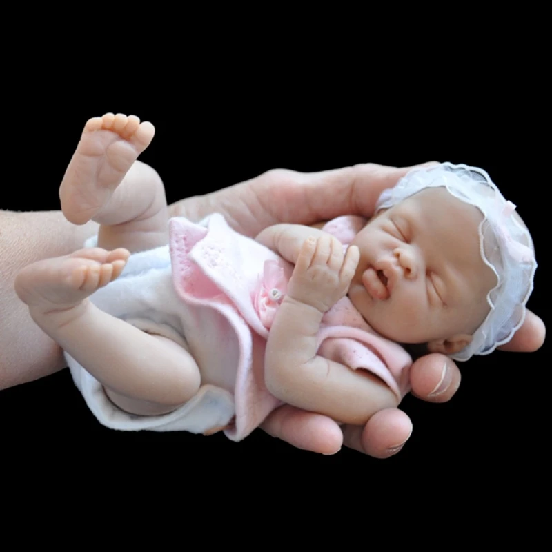 

HUYU Infant Novelty Toy Bed/Sofa Craft Realistic Baby Suitable for Newborn Babies Infant Bed Accompany Supplies