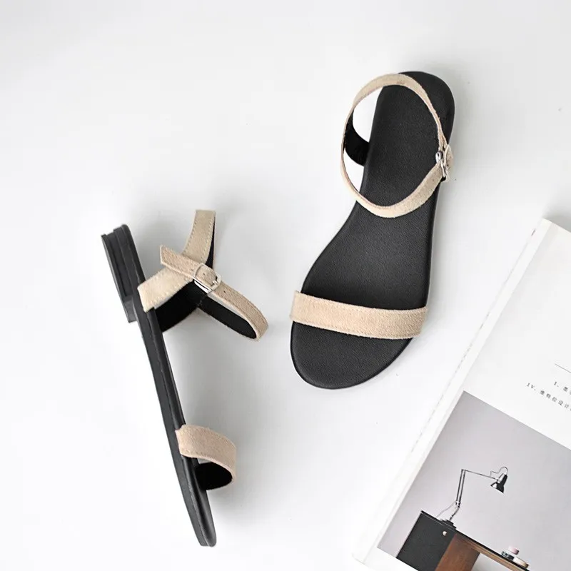 Замшевые сандалии на плоской подошве из коровьей кожи Новинка летние женские с