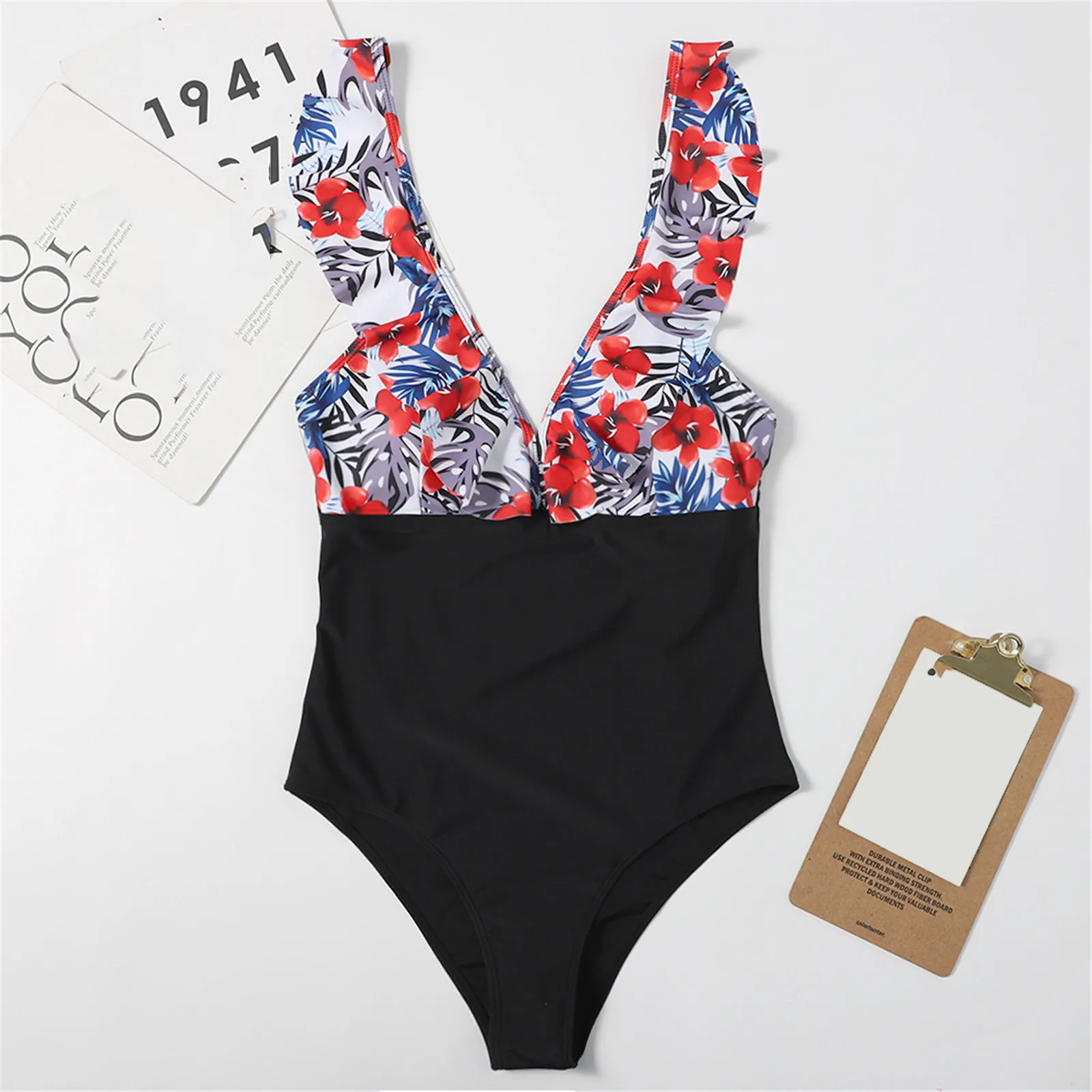 Глубокий v образный вырез с цветочным принтом одноцветное Цвет в стиле пэчворк