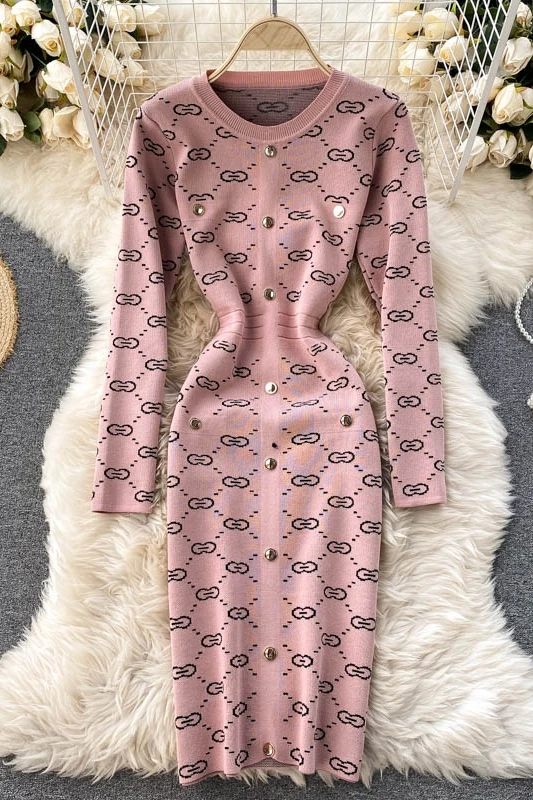 

Knitted dress female new temperament ladies style retro jacquard tight-fitting hip bottoming skirt
