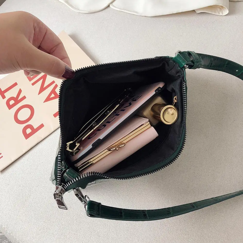 Small Shoulder Bags for Women Crocodile Leather Square Bag Brand Mini Designer Travel Totes Office Lady Shoulder Bag