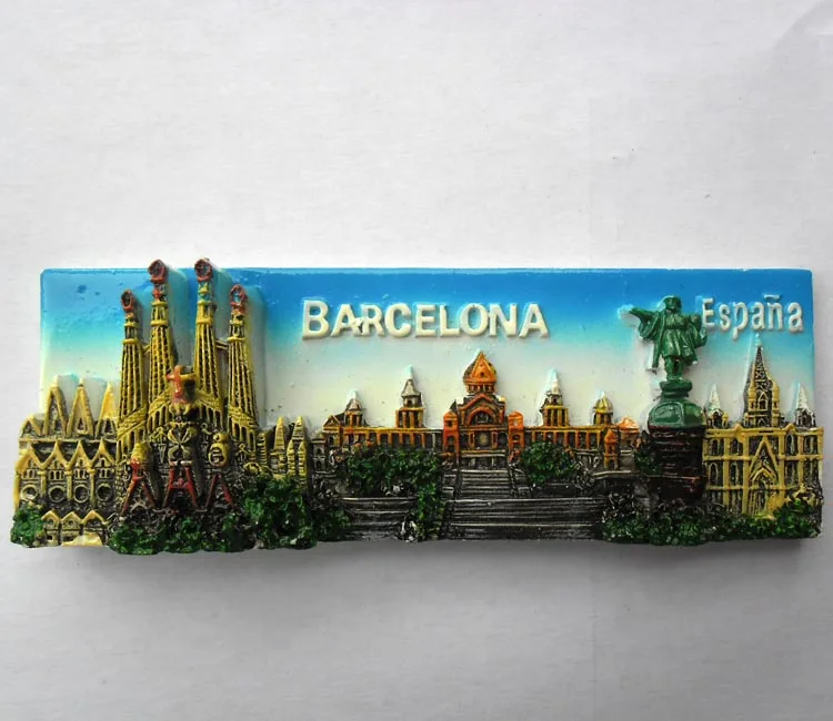 

QIQIPP Barcelona, Spain Tourism Memorial landscape decoration crafts magnetic refrigerator paste collection hand salute