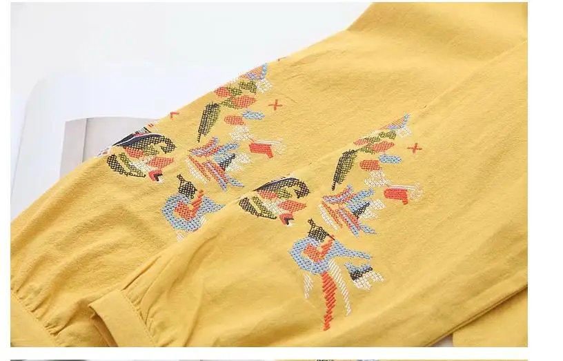 

Women's large size striped long shirt 2