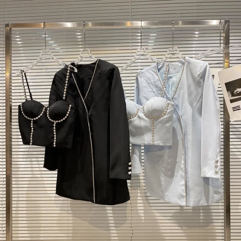 

Женская Длинная ветровка с V-образным вырезом