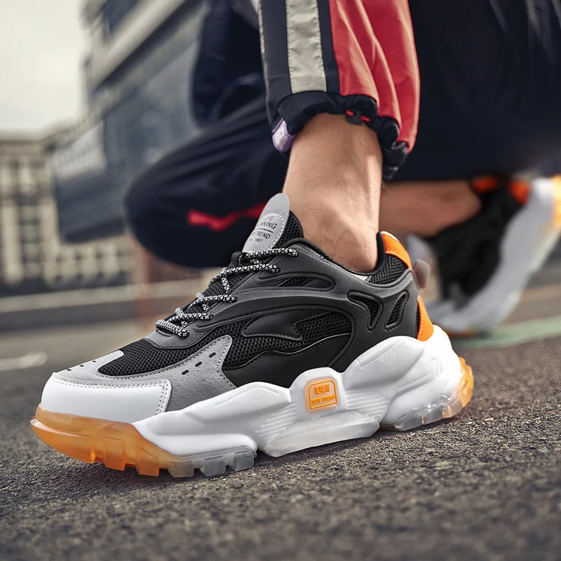 

2021 Spring The New Men's Fashion Sneakers Light Breathable Air Mesh Leisure Shoes Rubber Soft Bottom Lace-up Running Shoes