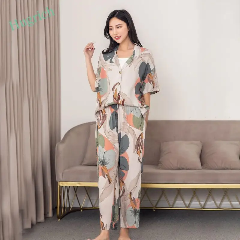 

Pajamas Women's Short-sleeved Cropped Trousers Pajamas Set With Leaves Printing Lapel Casual Large Size Loose Style Home Clothes