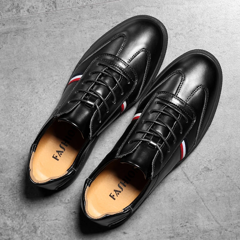 

Lightweight men's shoes hot selling breathable comfortable fashion 2019 autumn waterproof lace-up outdoor casual men's shoes