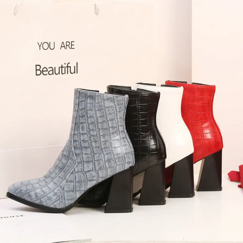 Женские ботильоны из искусственной кожи на высоком квадратном каблуке с острым