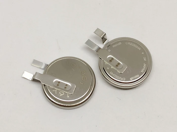 

2pcs/lot Maxell high-temperature lithium CR2050HR CR2050 2050 3V manganese dioxide battery button batteries cell with leg feet