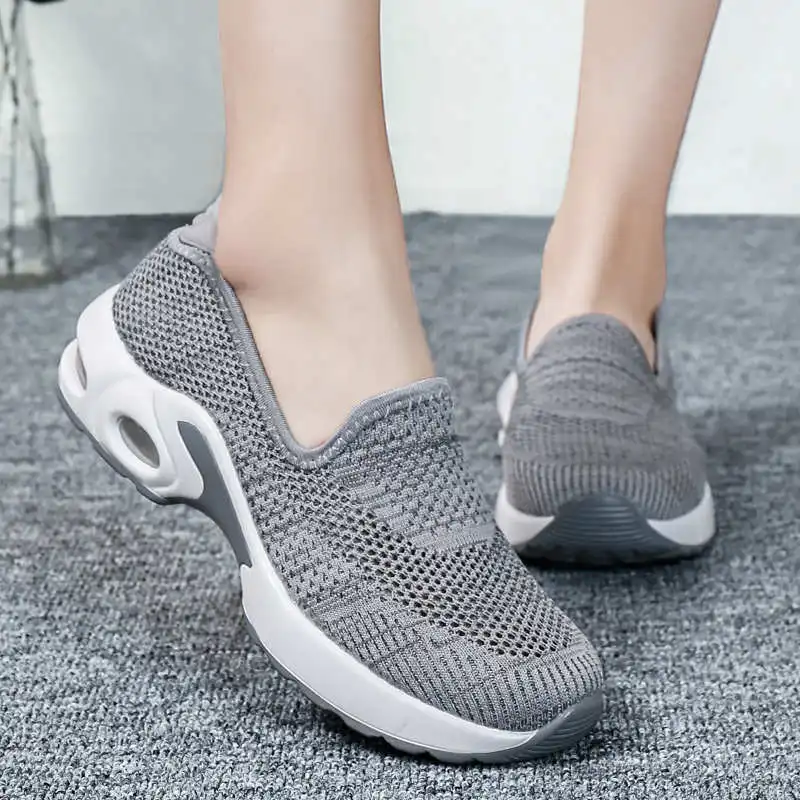 

Us 8 Running Shoes Ladies Chue Sports Shoes For Women Brands Combat Light Green Sneakers Sneakers Sport Woman Running Tennis
