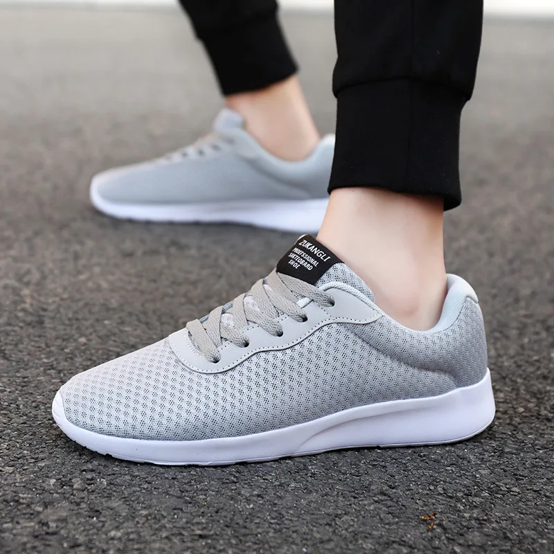 

Brand Couple Mesh Casual Shoes Spring Men Lightweight Breathable Men's Sneakers Shoes Male Walking Footwear Black Size 35-44
