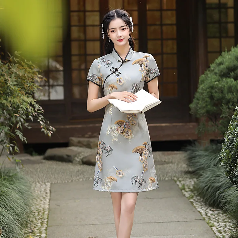 

Китайское платье, винтажное женское Восточное атласное платье-Ципао, современное китайское Элегантное повседневное мини-платье на пуговиц...