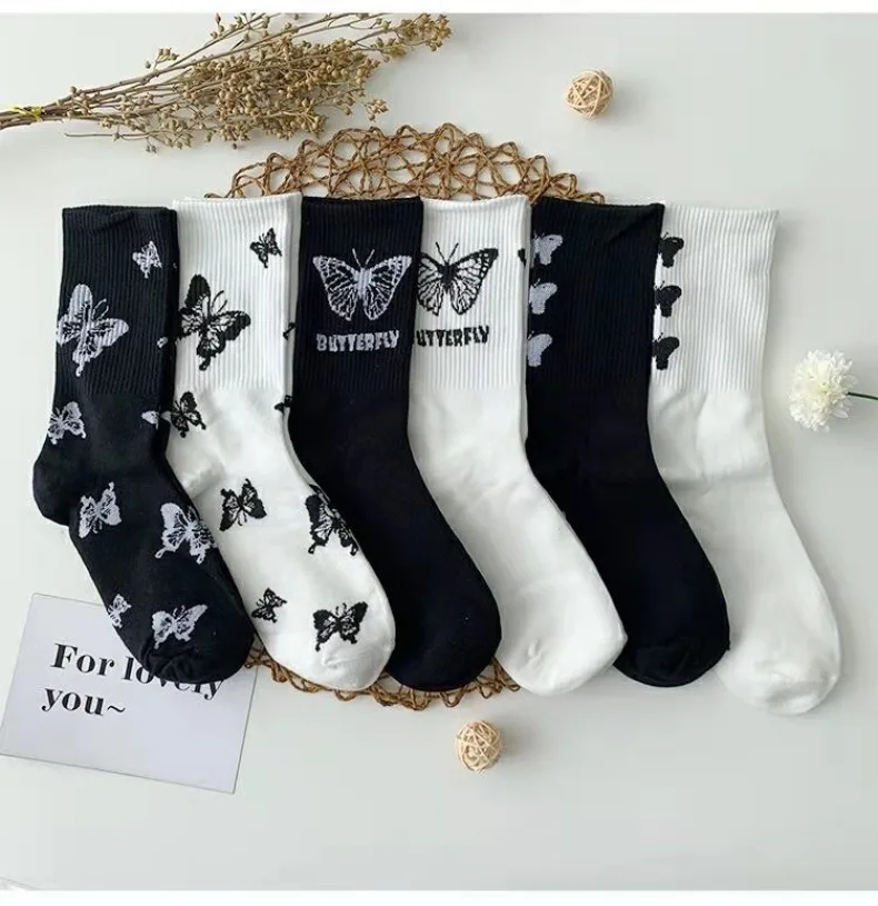 Kawaii beautiful animal butterfly socks women's socks black and white leg pile socks street sports trend Harajuku socks women