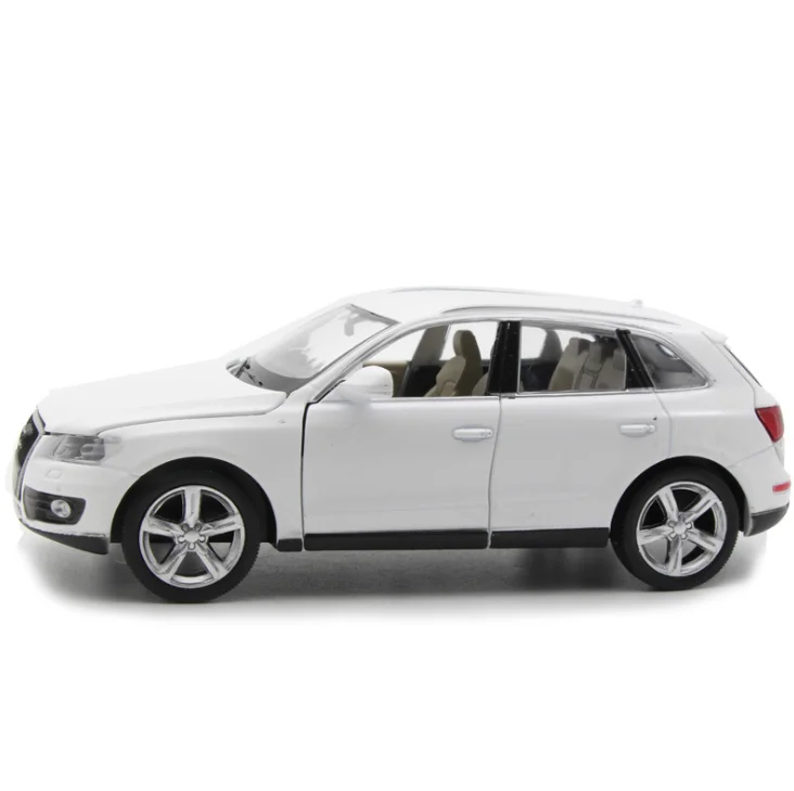 1:32 Scale Audi Q5 Sport SUV Car Diecast Toy Model Pull Back Sound & Light Doors Openable Collection Gift For Kid Toys | Игрушки и