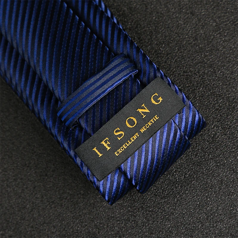 

High Quality 2019 New Designers Brands Fashion Business Casual 7cm Slim Ties for Men Twill Navy Blue Necktie Work with Gift Box
