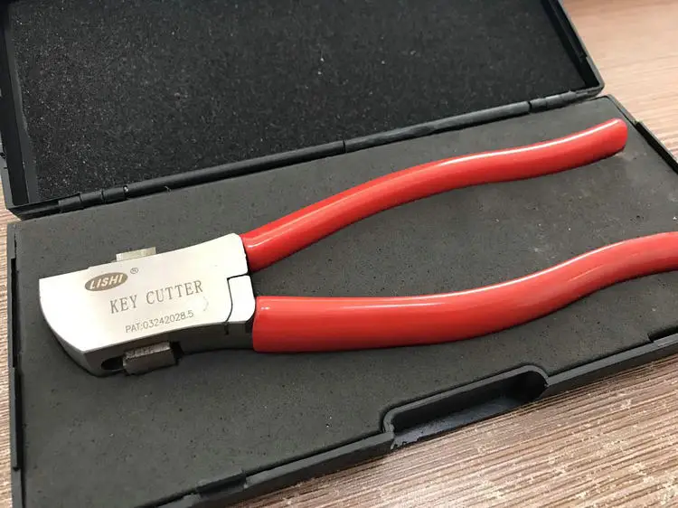 

Новинка, слесарный резак для ключей, инструмент для резки автомобильных ключей, машина для резки автомобильных ключей, слесарные принадлеж...