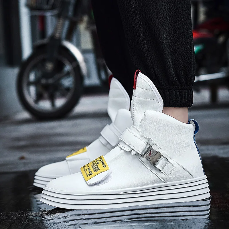 New High-top Men's Sneakers Outdoor Sport Shoes Walking Shoes Male White Sneakers Comfortable Casual Sneakers Zapatillas Hombre