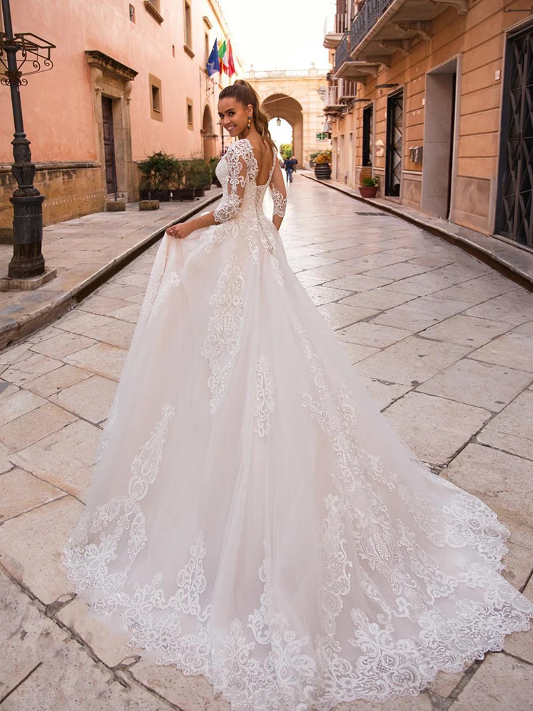 

MNGRL Luxury V-neck White 3D Flower Wedding Gown Backless Bandage Fluffy Skirt Wedding Dress Plus Size Tail