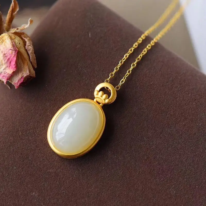 

Natural Hetian Jade Lucky Pendant Pendant Female S925 Silver Gilding Craft Simple Mother's Day Clavicle Chain Lasting Color