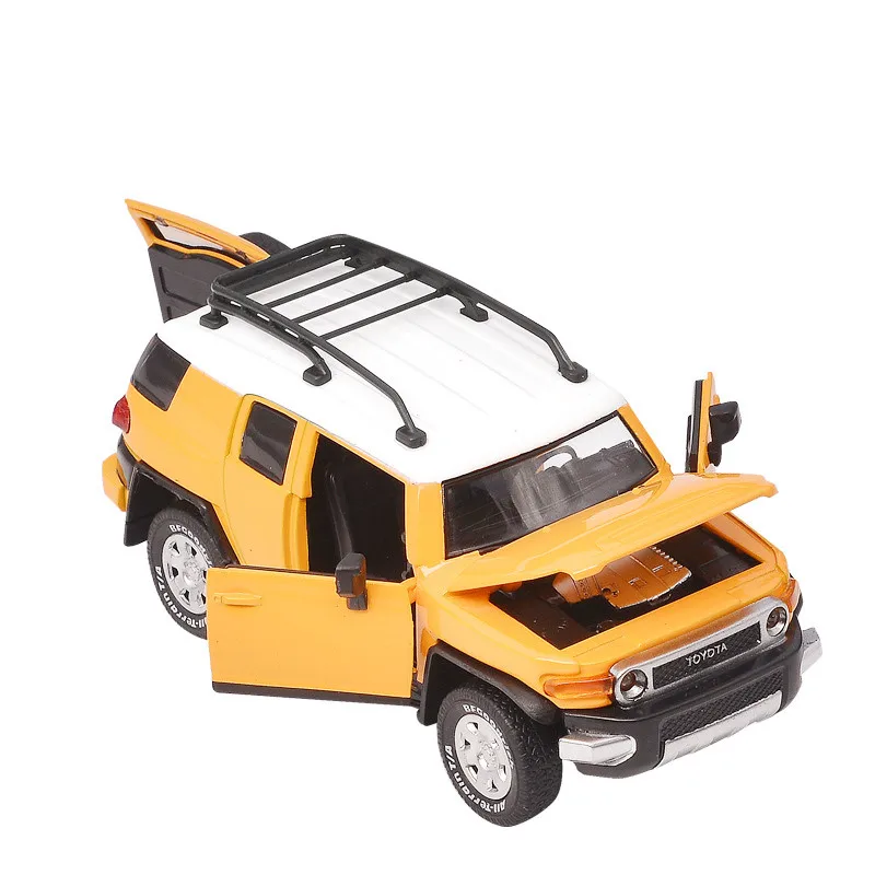 Высокая имитация 1:32 Toyota FJ CRUISER модель SUV, Изысканный детский звук и свет игрушка с инерционным механизмом внедорожная модель
