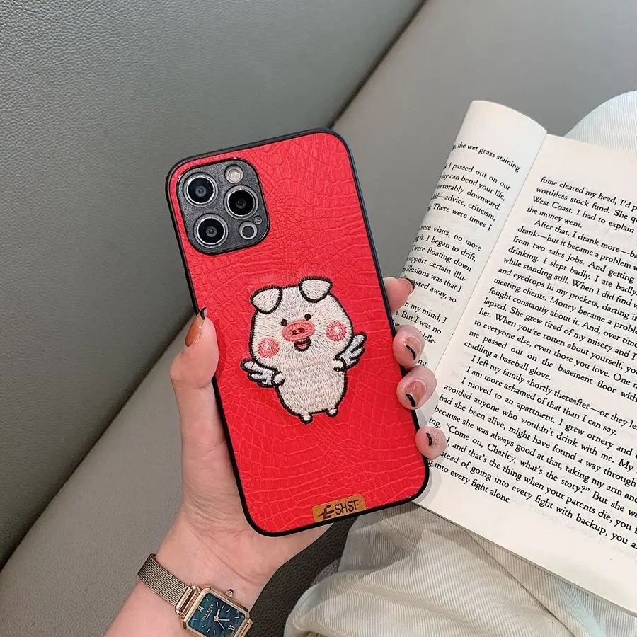 

For IPhone 12 11 Pro Max X XR XS 8 7 Plus Mobile Phone Shell Cute Pig Cartoon All Inclusive Pattern Embroidered Leather Case