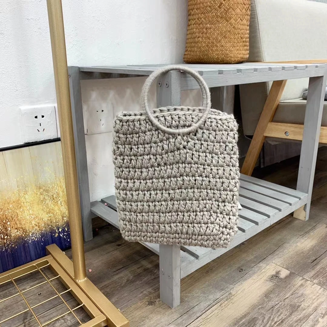 

2021 New Women Straw Tote Bags Vintage Handmade Weaving Summer Beach Handbag