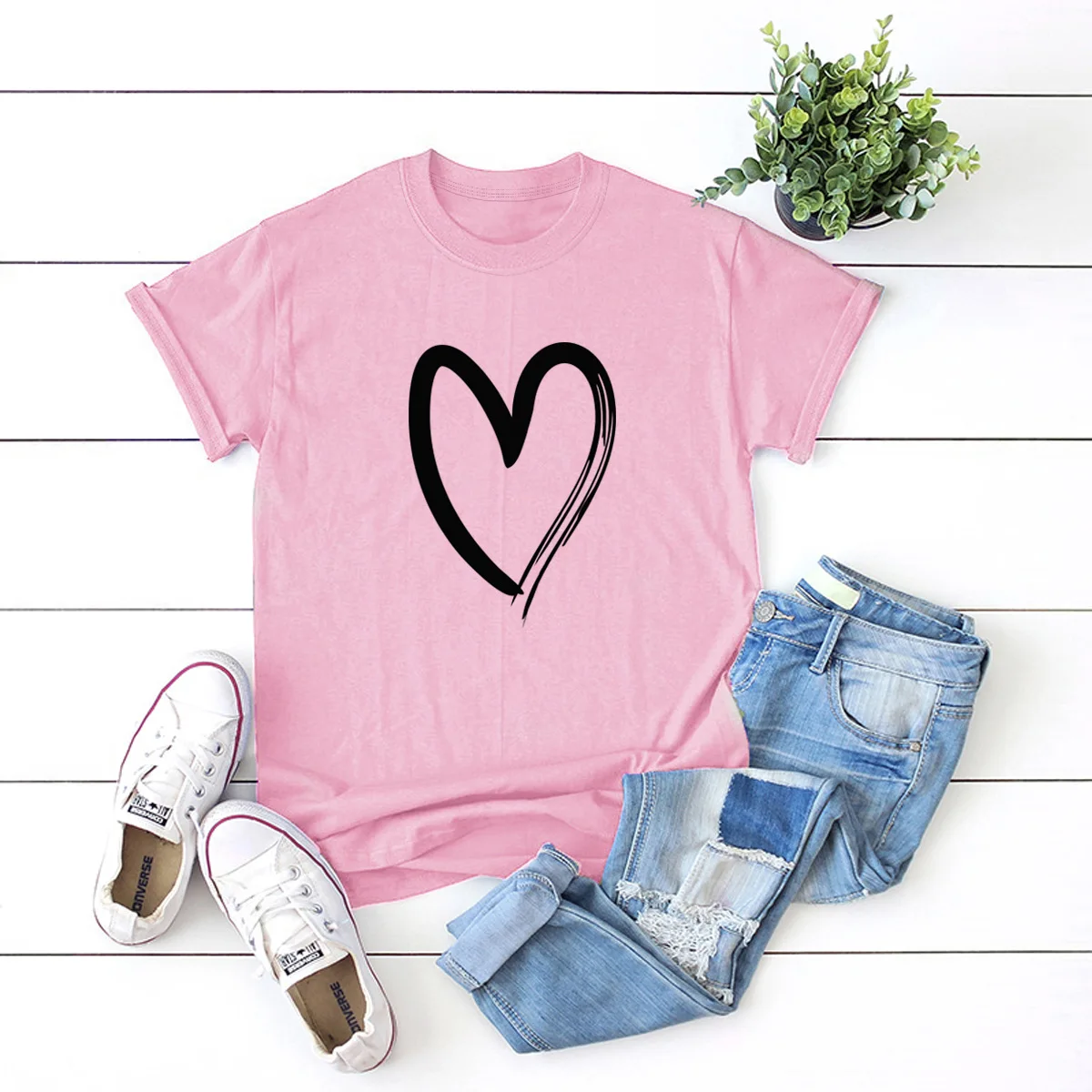 

Women Neon Green T-shirt Heart Print Ladies Simple and Comfortable Short Sleeve Tee Shirts Cotton Plus Size O-Neck Casual Tops