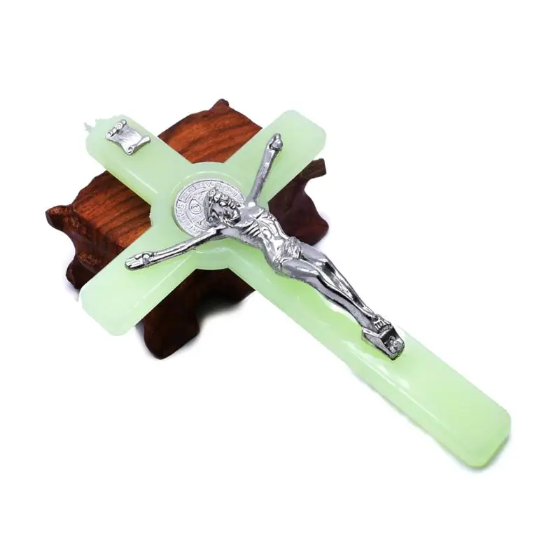 

15.3x9.2cm Christ Jesus Cross Luminous Glow in the Dark Pendant Crucifix Ornaments Charm Necklace Making