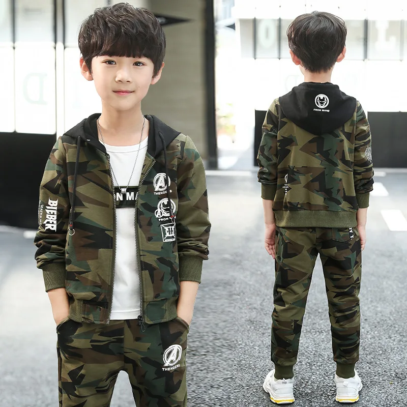 Одежда для мальчиков осенний комплект камуфляжный хлопок 100% г. новые спортивные