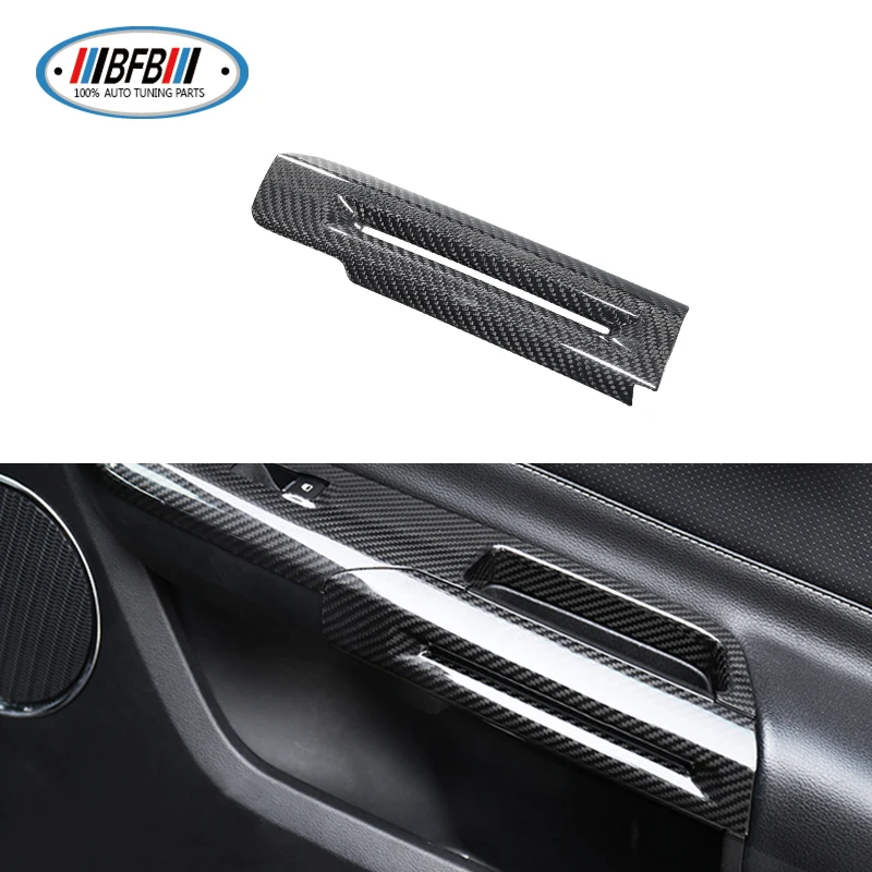 

For Mustang 15-17 2pcs Real Carbon Fiber Interior trim Inside Door handle rest frame Panel Trim