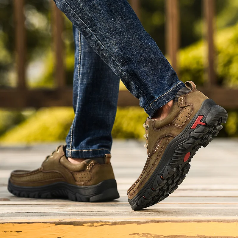 

Casual Sport Shoes Men Casual Fashion Sneakers Men Shoes Leather For Shoe Man Mens Men's Loafers 2020 Flat Black White