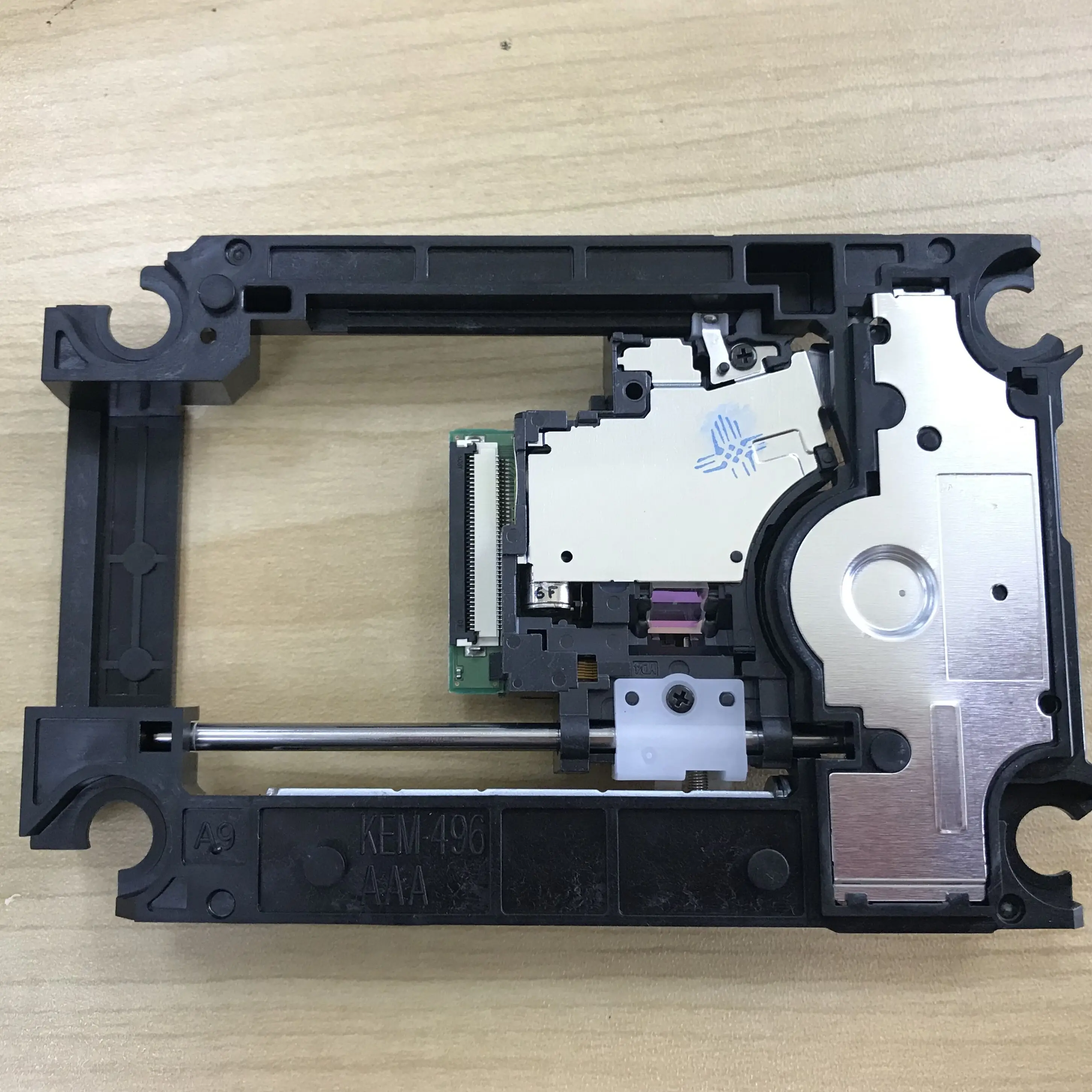 Запасная панель для объектива Blu-Ray Φ с оптической головкой PS4 Slim KEM-496AAA и Pro KES-496