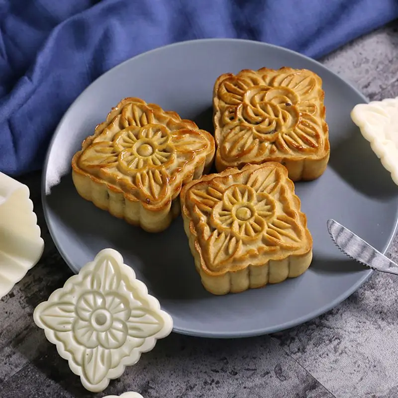 

100g Mooncake Barrel Mold with 8pcs Square Flower Stamps Hand Press Moon Cake Pastry Mould DIY Bakeware Mid-autumn Festival