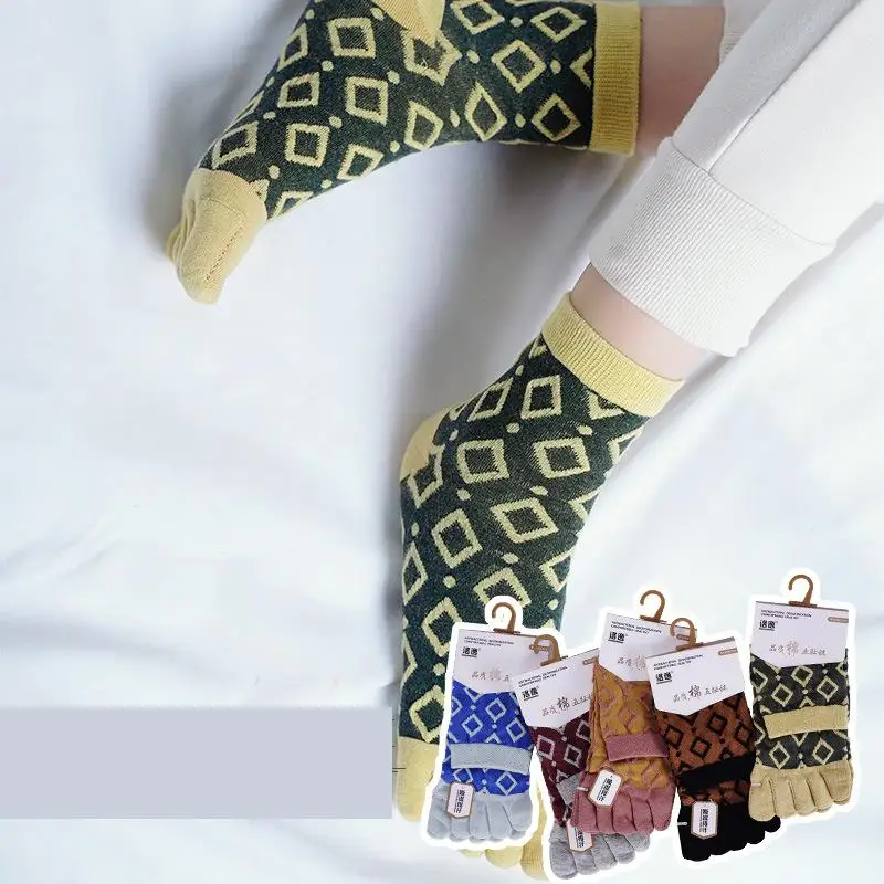 

5 Pairs Women's Five Toe Socks Kawaii Korean Style Women Casual Cute Socks Pack Harajuku Art 5 Finger Socks