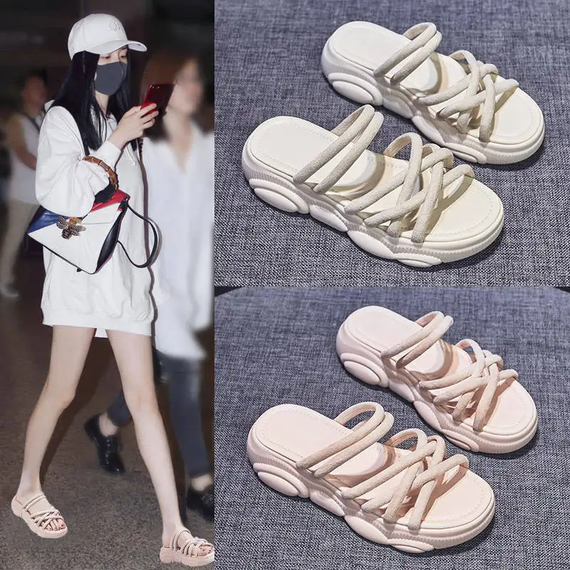 

Flat sandals for women's summer 2021 beach shoes for women's versatile platform pair slippers