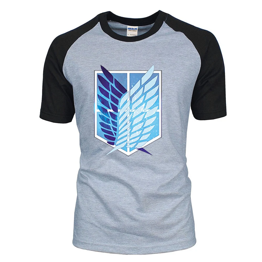 

Футболка мужская с надписью «атака на Титанов»