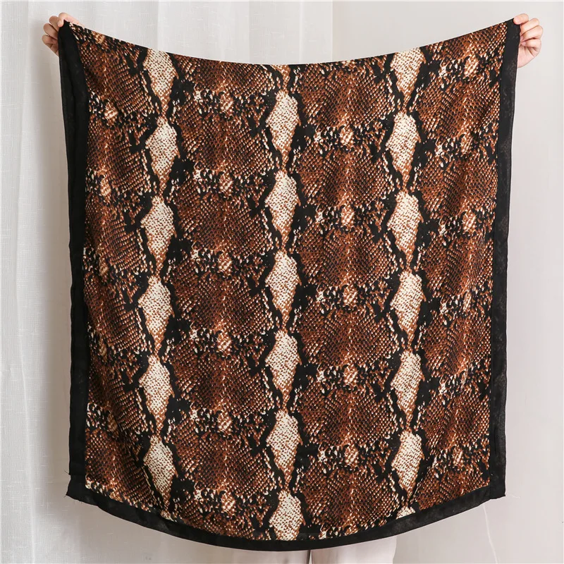 Женский шарф со змеиным принтом мягкий прямоугольный длинный розовый