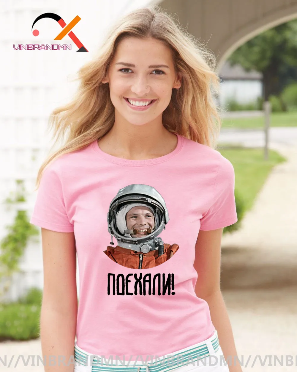 Футболка женская с принтом астронавта Юри гагагарина хлопковая рубашка коротким