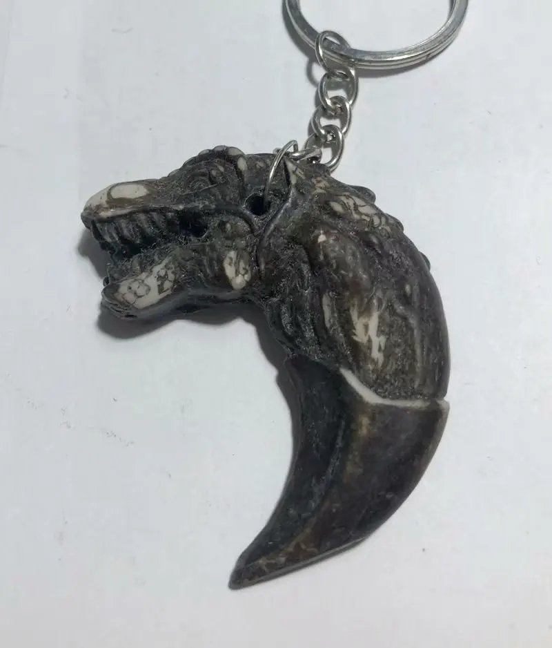 

12 pcs crocodile Cool Retro Punk Pendant Power Tribal Wood Beads Choker Necklace Talisman Imitation Yak Bone Jewelry